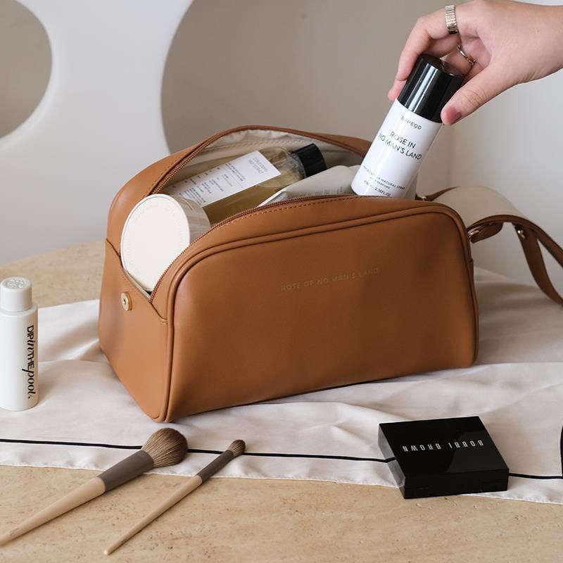 JetSet Chic™ Double Zipper Toast Cosmetic Bag
